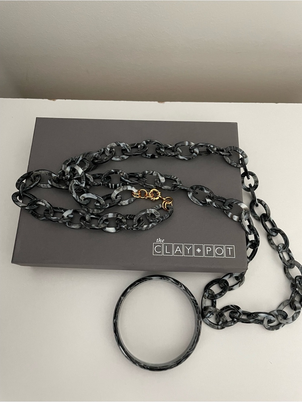 The Clay Pot Black Marbled Resin Chain Link Necklace with Matching Bangle w/box.